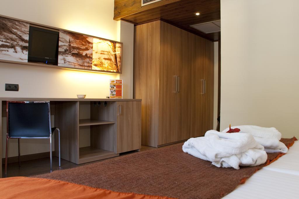 Nubahotel Vielha Camera foto