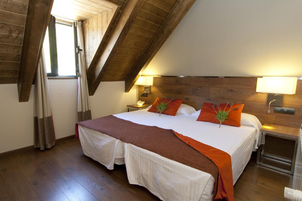 Nubahotel Vielha Camera foto