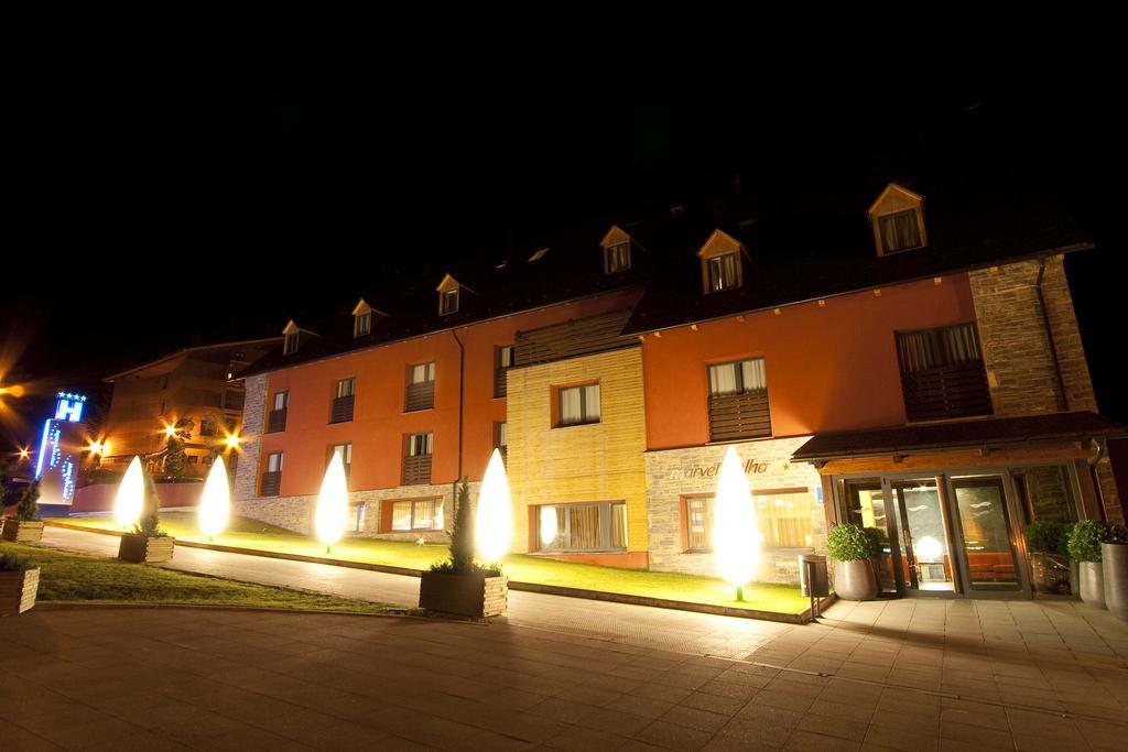 Nubahotel Vielha Esterno foto