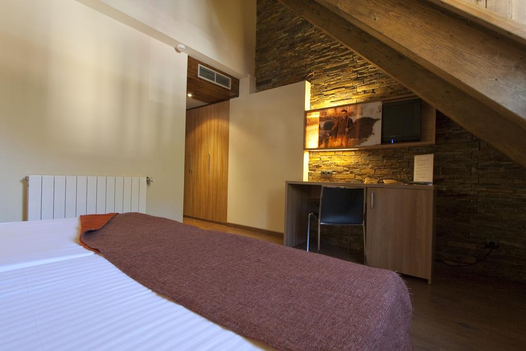 Nubahotel Vielha Esterno foto