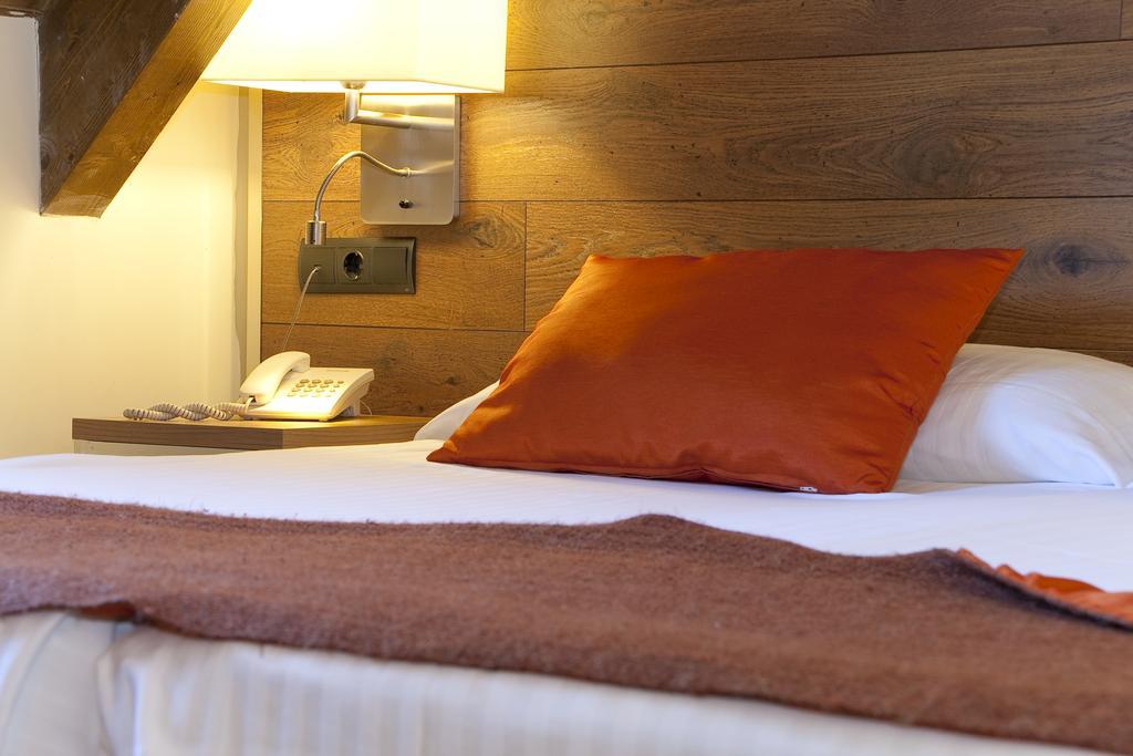 Nubahotel Vielha Esterno foto